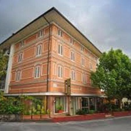 Hotel Casa Rossa Montecatini Terme Luaran gambar