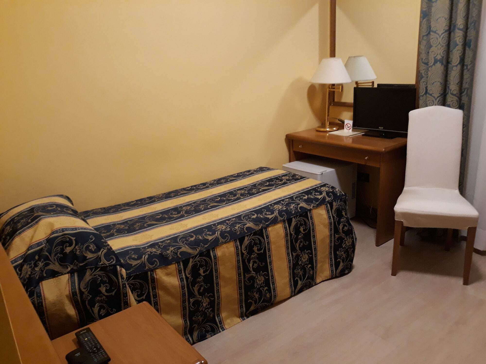Hotel Casa Rossa Montecatini Terme Luaran gambar