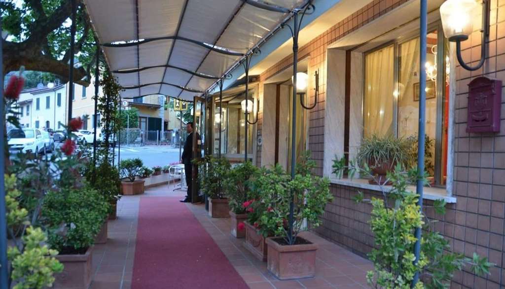 Hotel Casa Rossa Montecatini Terme Luaran gambar